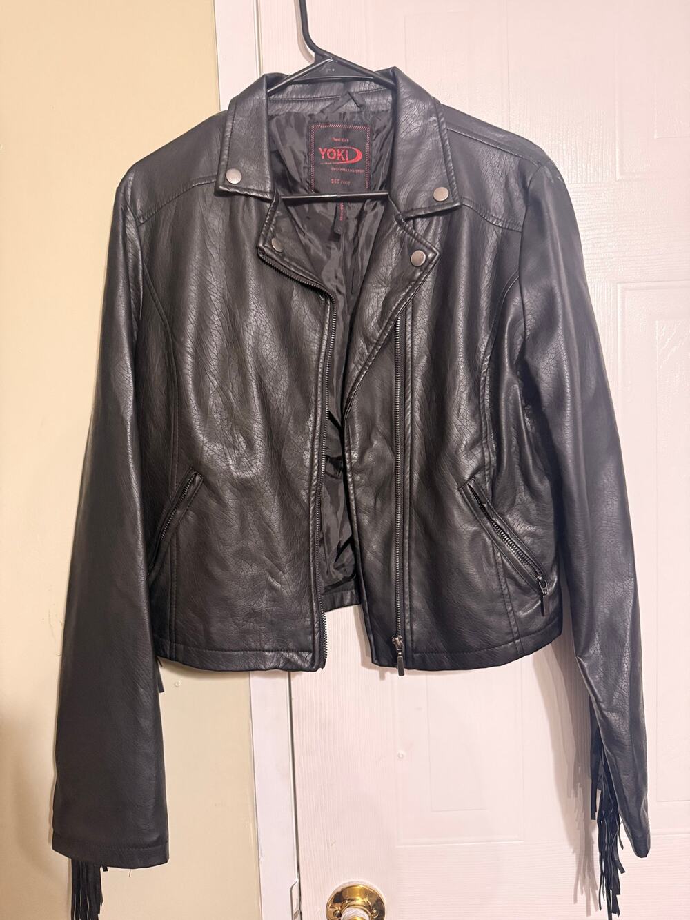 Women’s New York Yoki Faux Leather Fringe Biker Style Zip up Jacket size L
